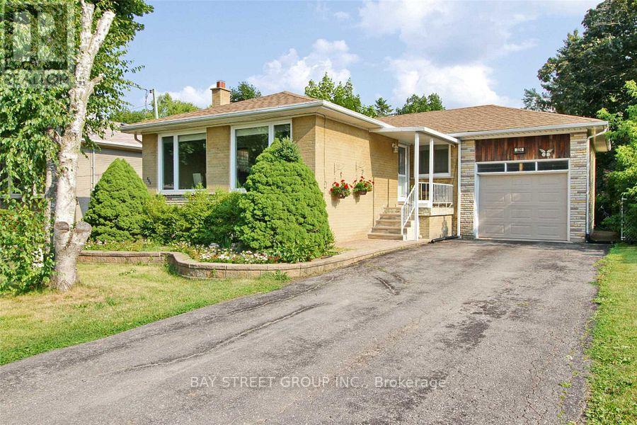Main Fl - 324 Elmwood Avenue, Richmond Hill (Harding), Ontario  L4C 1L8 - Photo 1 - N13747324