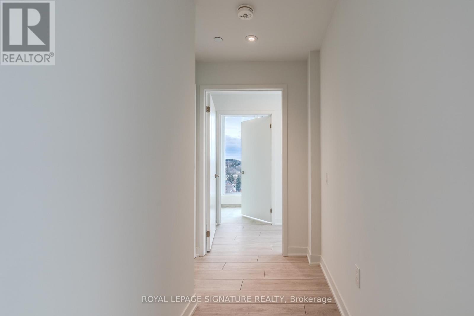 1305 - 39 Mary Street, Barrie (City Centre), Ontario  L4N 1S9 - Photo 27 - S13747350