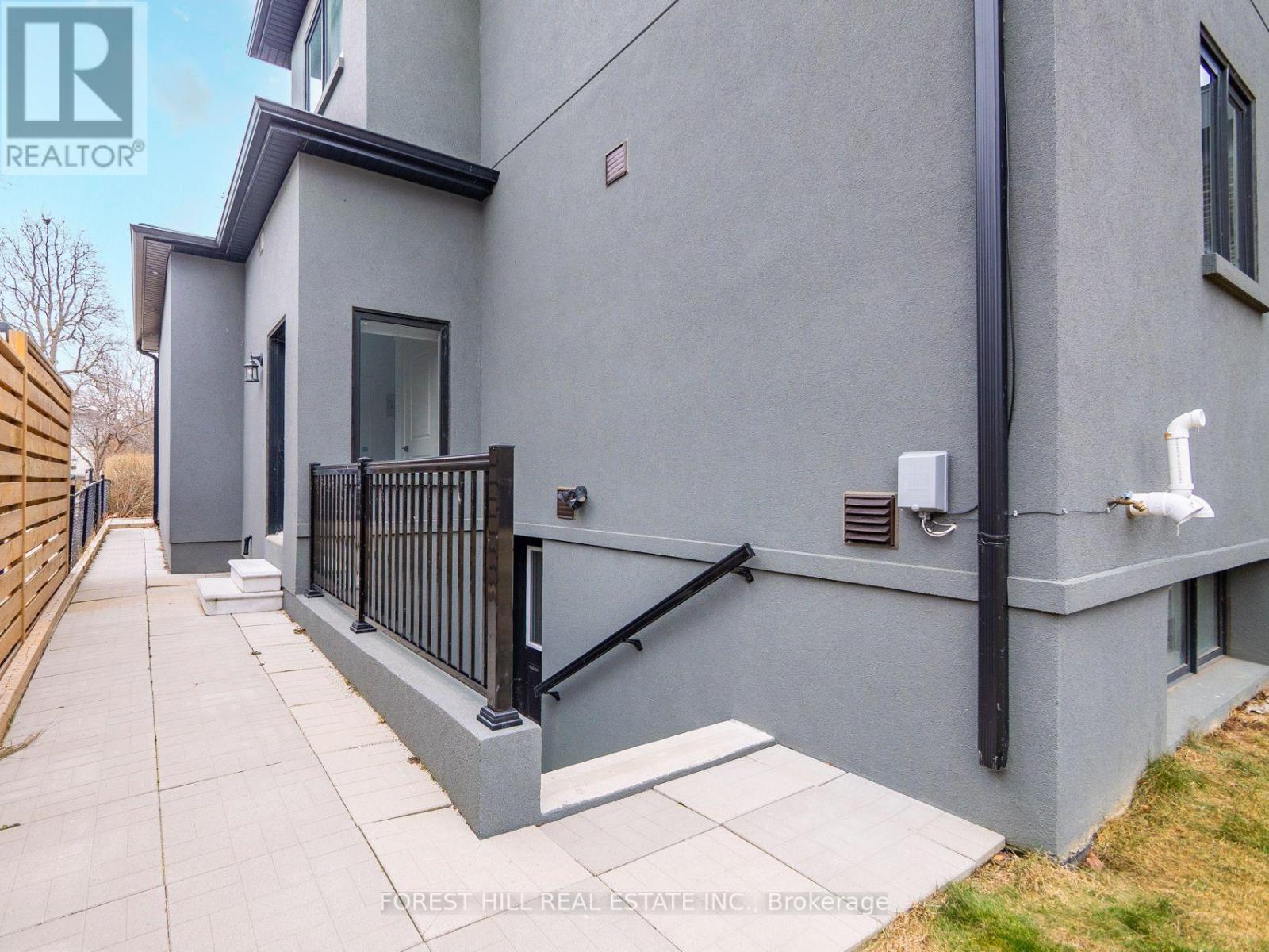 38 Thirty-First Street, Toronto (Long Branch), Ontario  M8W 3E9 - Photo 37 - W13747180