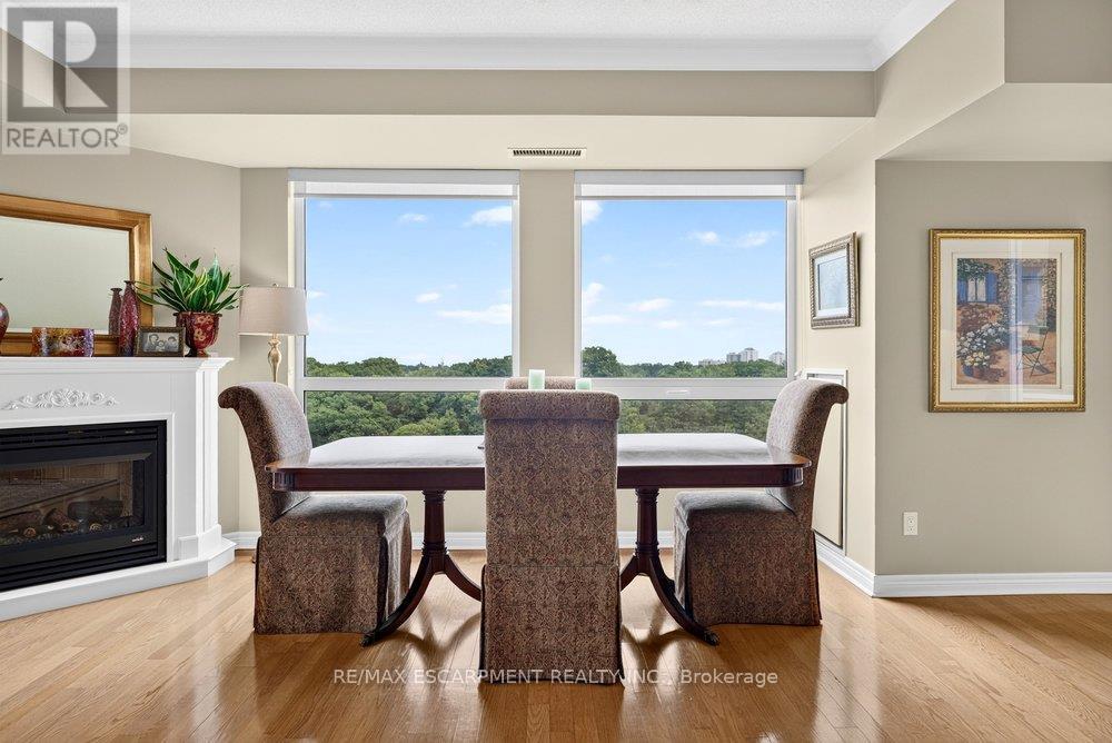 702 - 60 Old Mill Road, Oakville, Ontario  L6J 7V9 - Photo 19 - W13747184