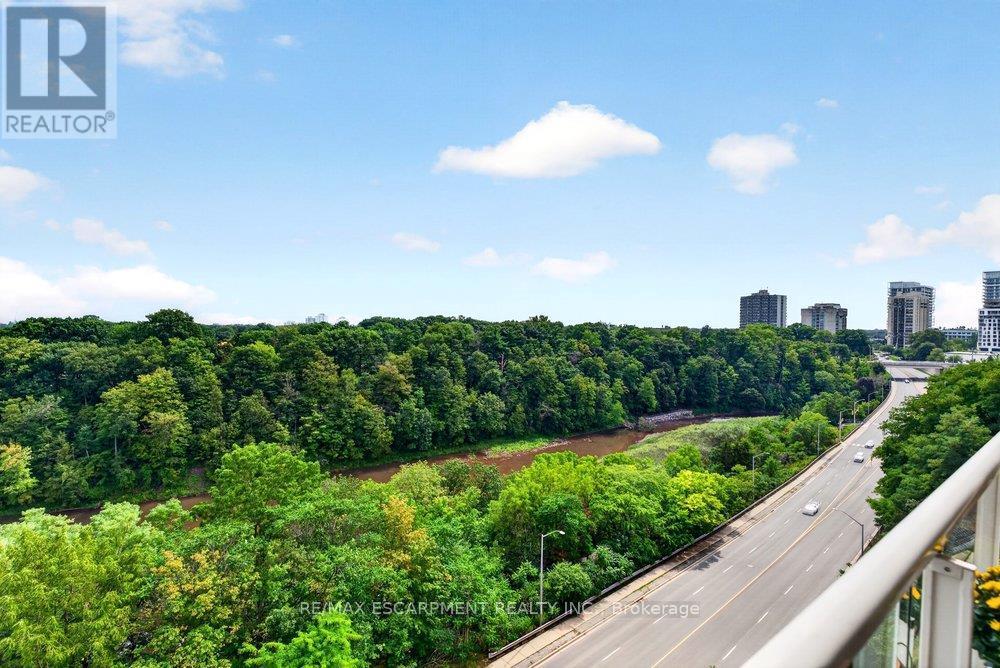 702 - 60 Old Mill Road, Oakville, Ontario  L6J 7V9 - Photo 32 - W13747184