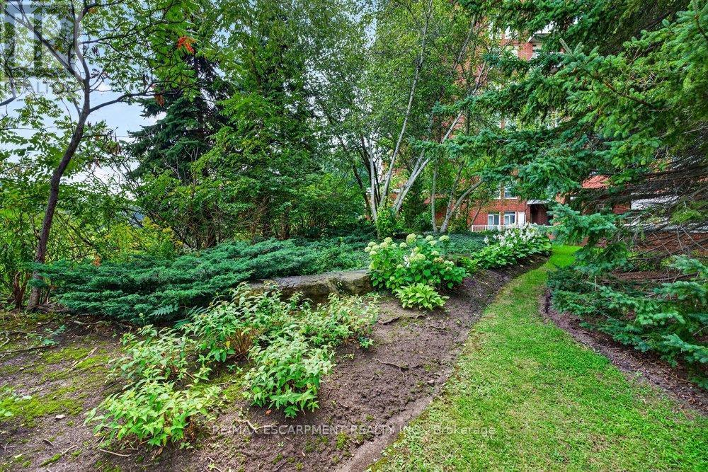 702 - 60 Old Mill Road, Oakville, Ontario  L6J 7V9 - Photo 46 - W13747184