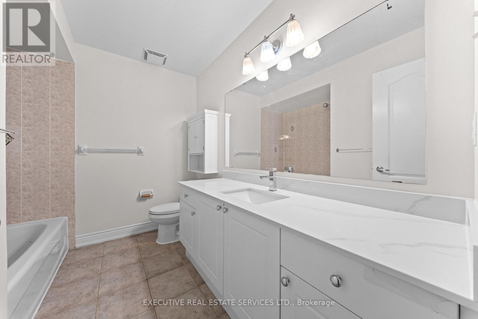 8 Spencer Drive N, Brampton, Ontario  L7A 2A4 - Photo 30 - W13747220