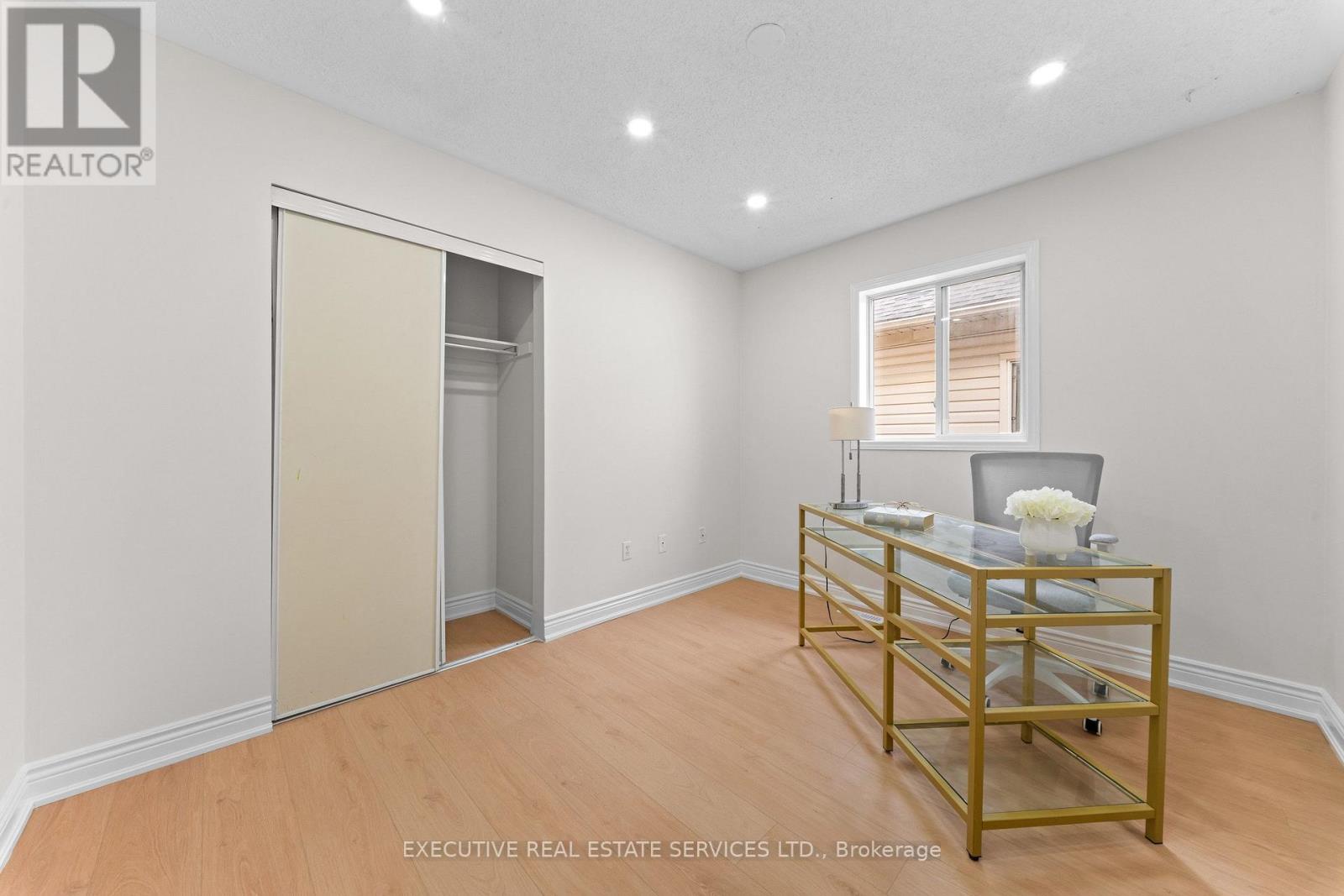 8 Spencer Drive N, Brampton, Ontario  L7A 2A4 - Photo 31 - W13747220