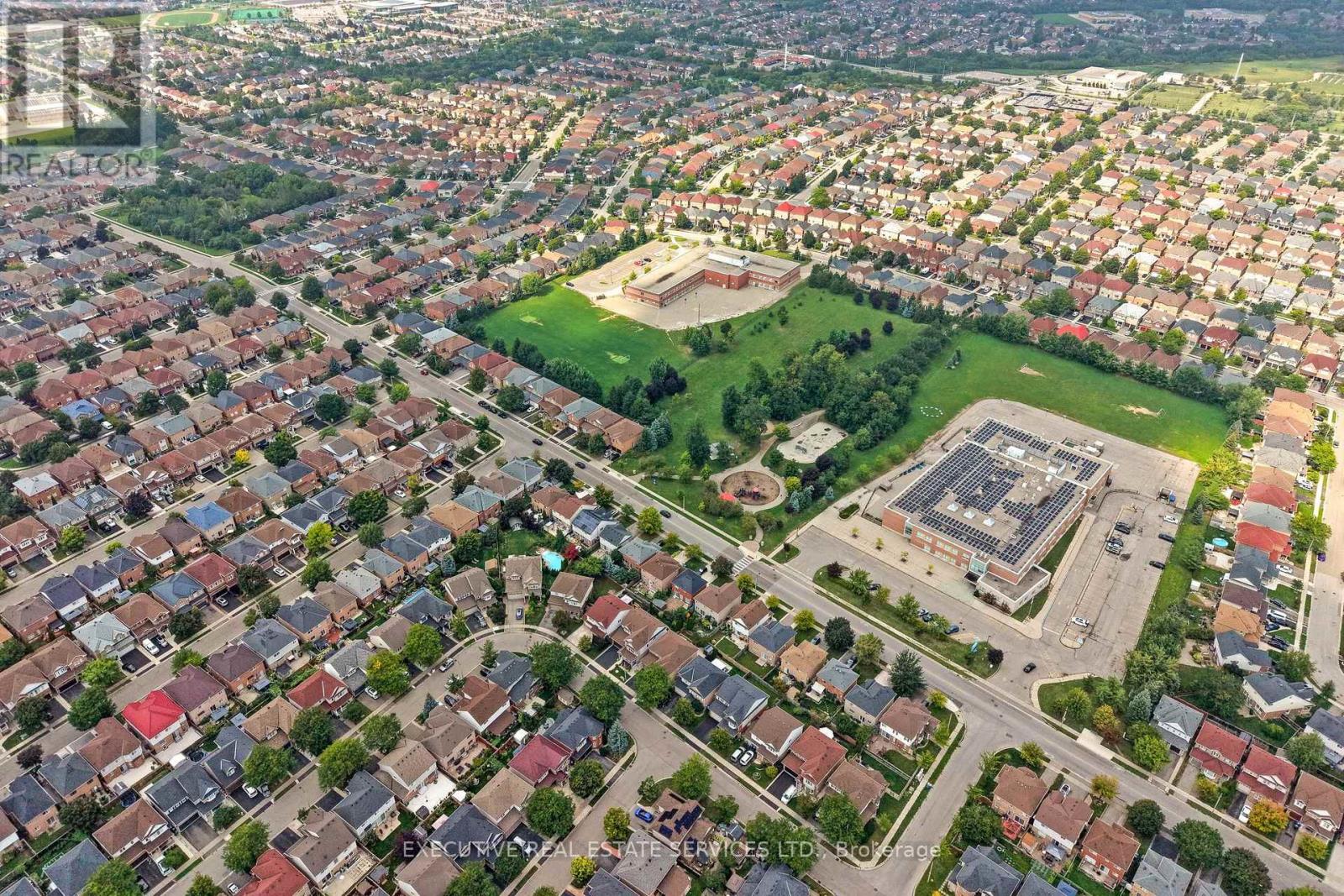 8 Spencer Drive N, Brampton, Ontario  L7A 2A4 - Photo 49 - W13747220