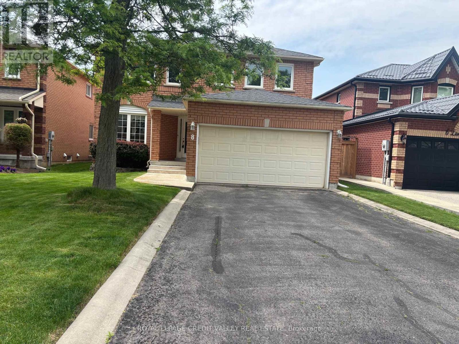 8 Livingston Drive, Caledon, Ontario  L7C 1A7 - Photo 3 - W13747338