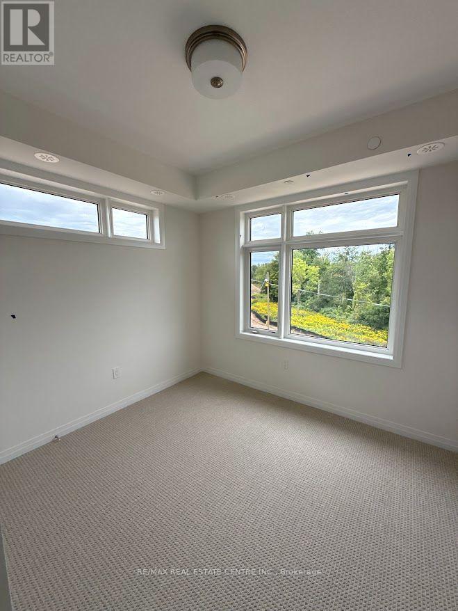 933 North Waterdown Drive, Hamilton, Ontario  L8B 1W3 - Photo 19 - X13734842