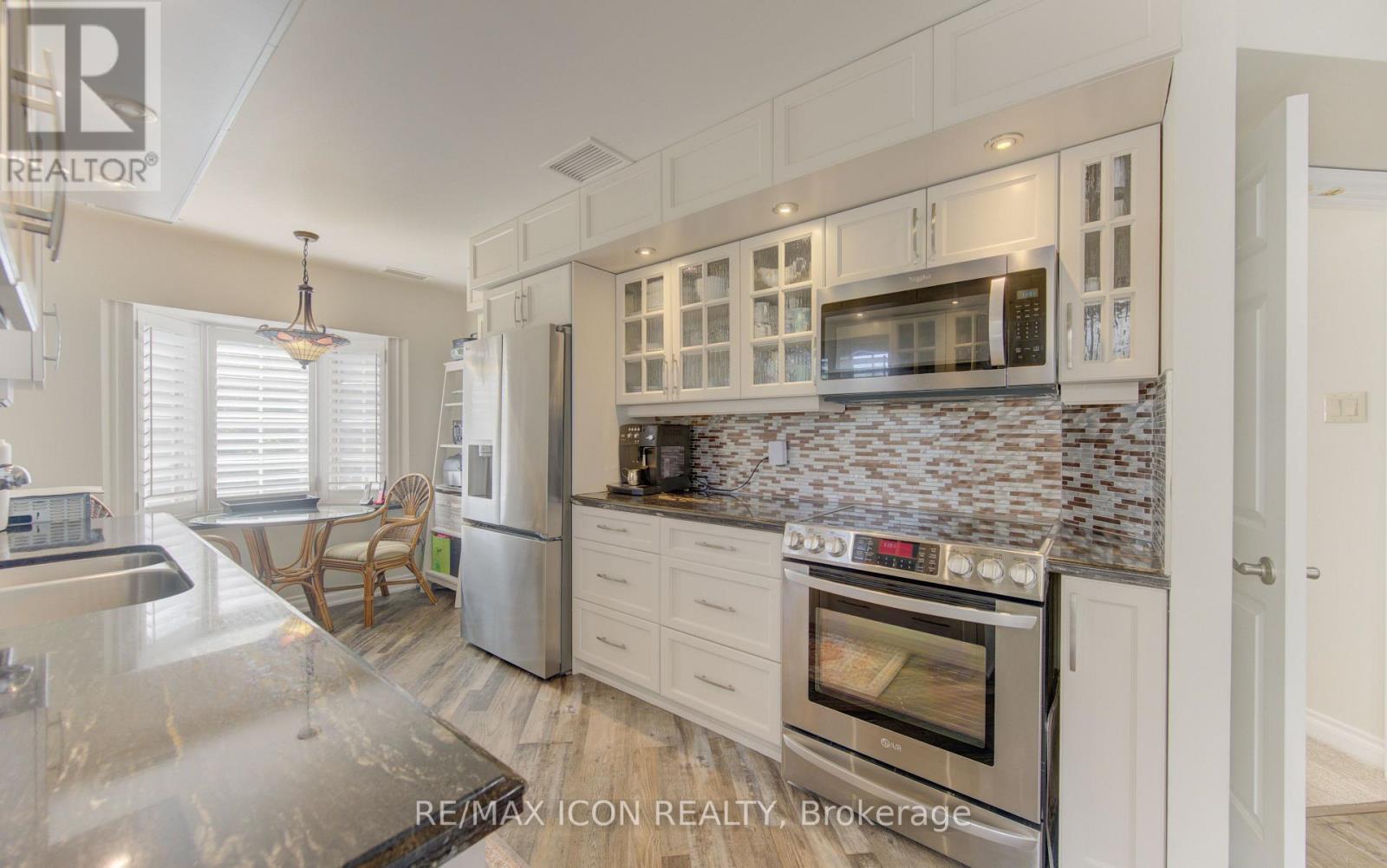 31 - 45 Blue Springs Drive, Waterloo, Ontario N2J 4P1 - Photo 17 - X13747352