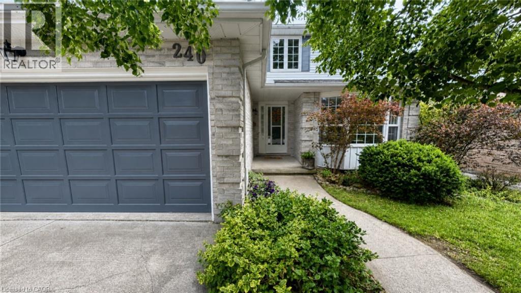 240 Stoke Drive, Kitchener, Ontario  N2N 2C1 - Photo 2 - 40840474