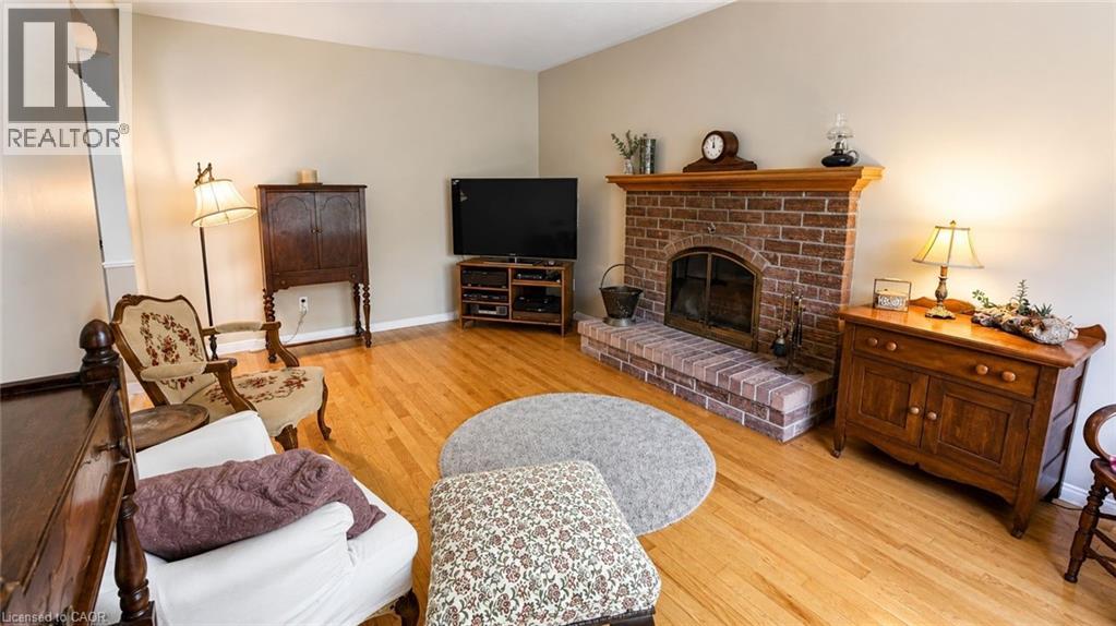 240 Stoke Drive, Kitchener, Ontario  N2N 2C1 - Photo 10 - 40840474