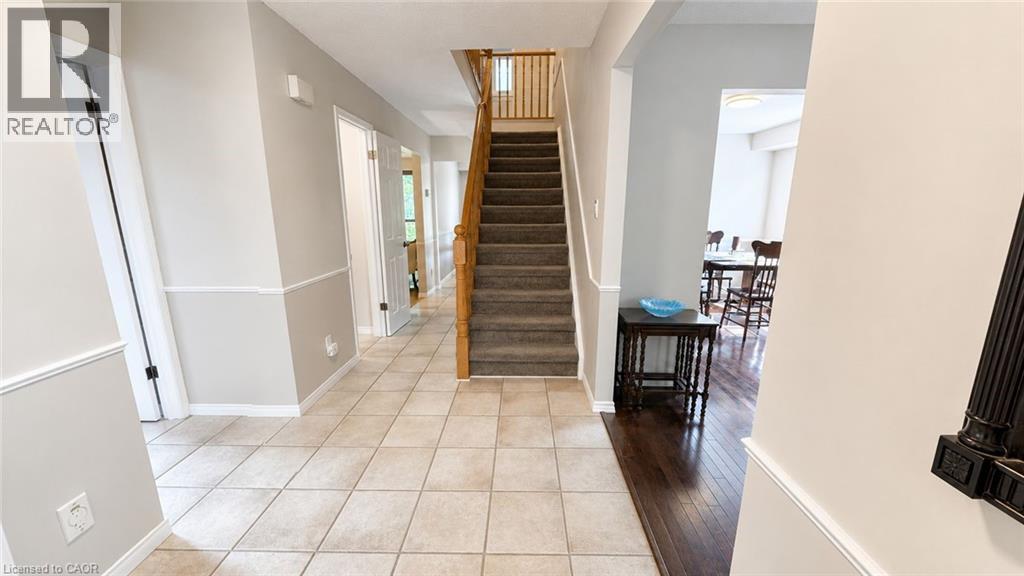 240 Stoke Drive, Kitchener, Ontario  N2N 2C1 - Photo 3 - 40840474