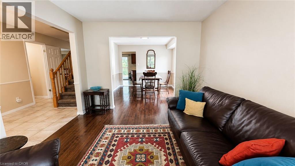 240 Stoke Drive, Kitchener, Ontario  N2N 2C1 - Photo 5 - 40840474