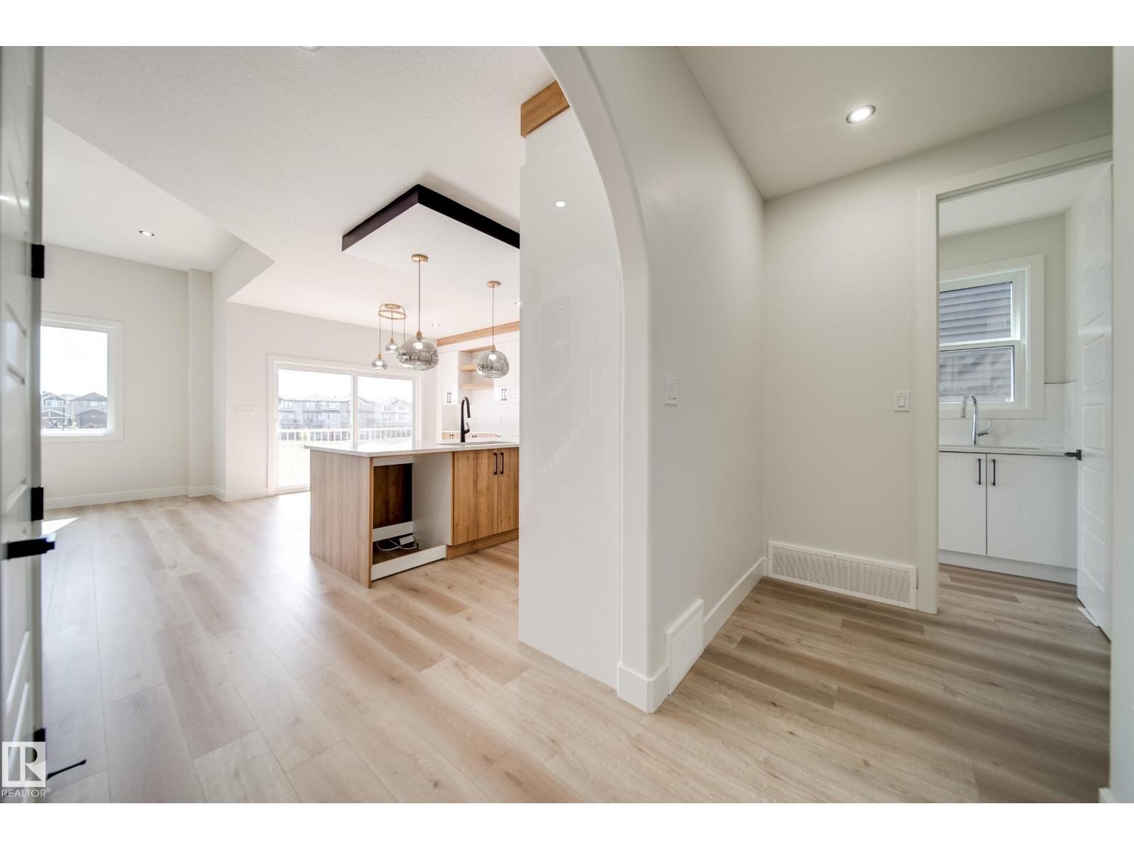 8527 183 Ave NW, Edmonton, Alberta  T5Z 0G6 - Photo 4 - E4507196