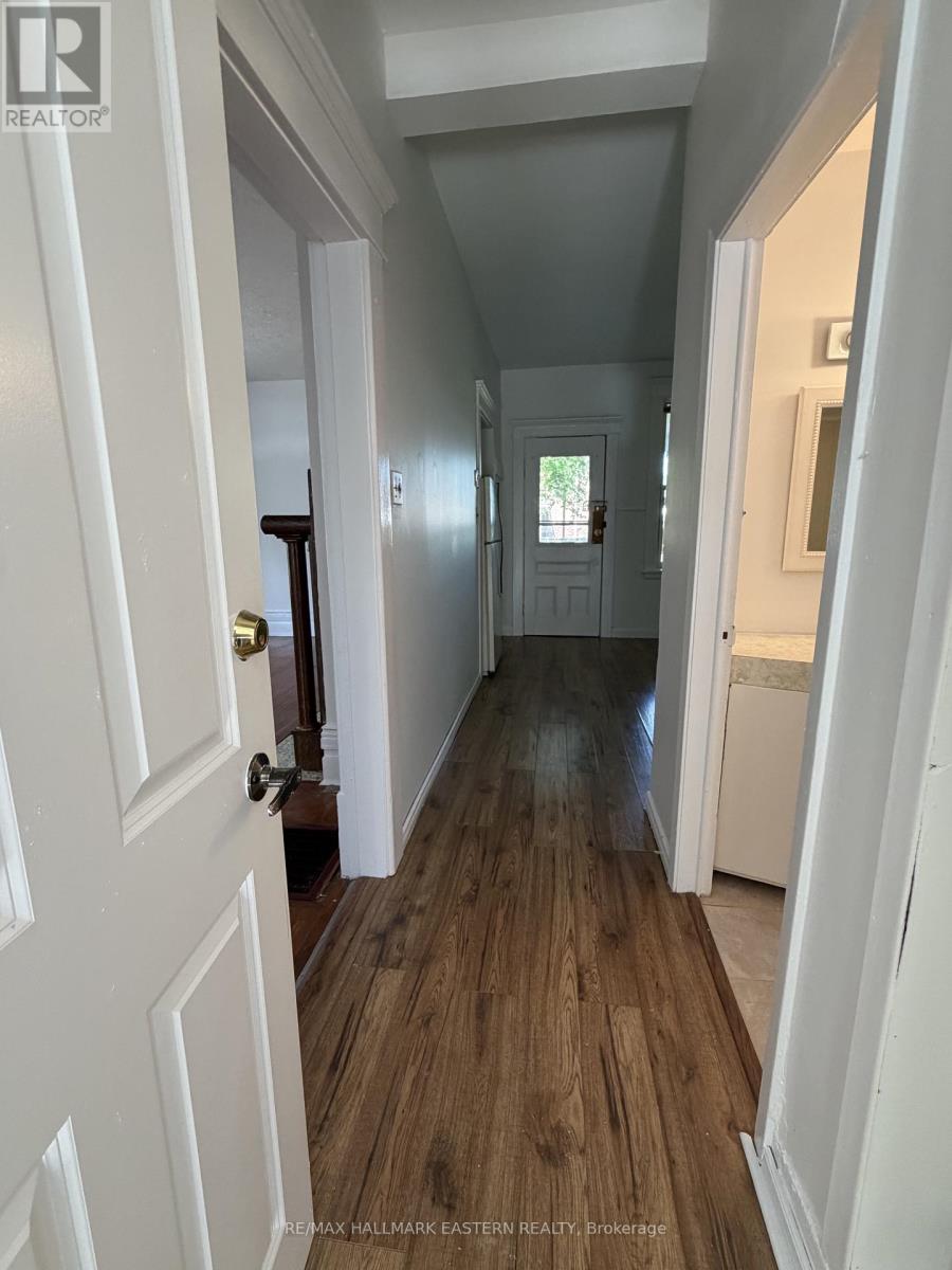 194 London Street, Peterborough, Ontario  K9H 2Y9 - Photo 7 - X13747348
