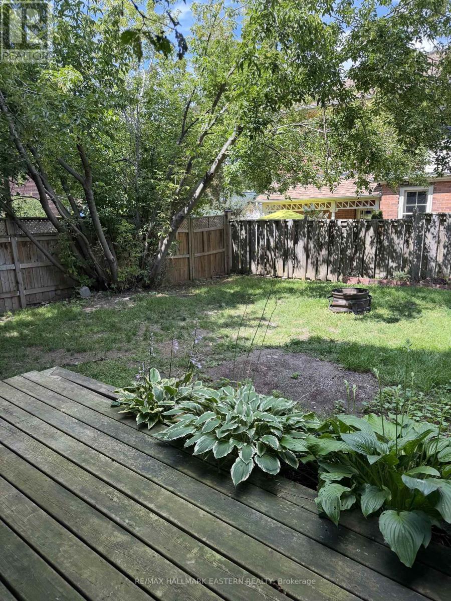 194 London Street, Peterborough, Ontario  K9H 2Y9 - Photo 5 - X13747348
