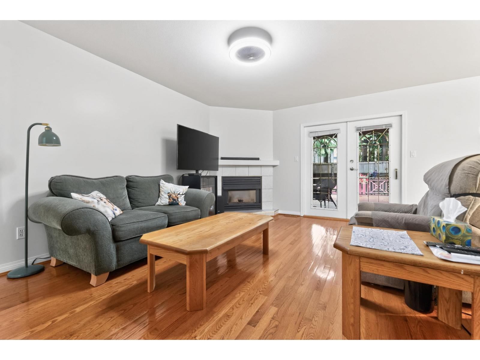 4484 210a Street, Langley, British Columbia  V3A 8M2 - Photo 8 - R3160498