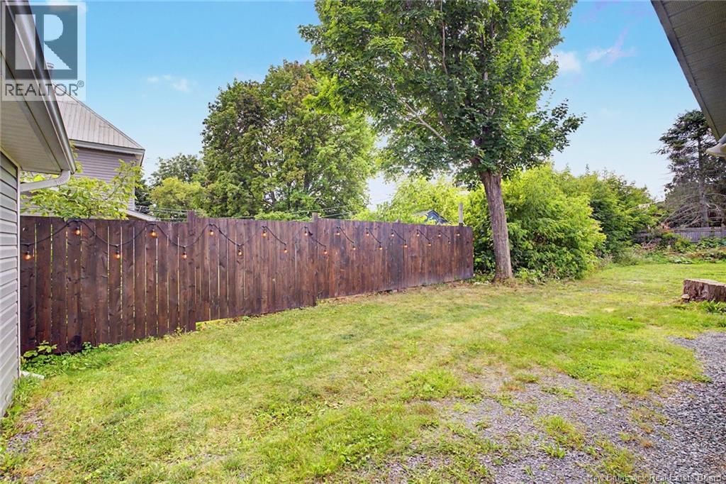 121 Charlotte Street, Woodstock, New Brunswick  E7M 1J9 - Photo 42 - NB147093