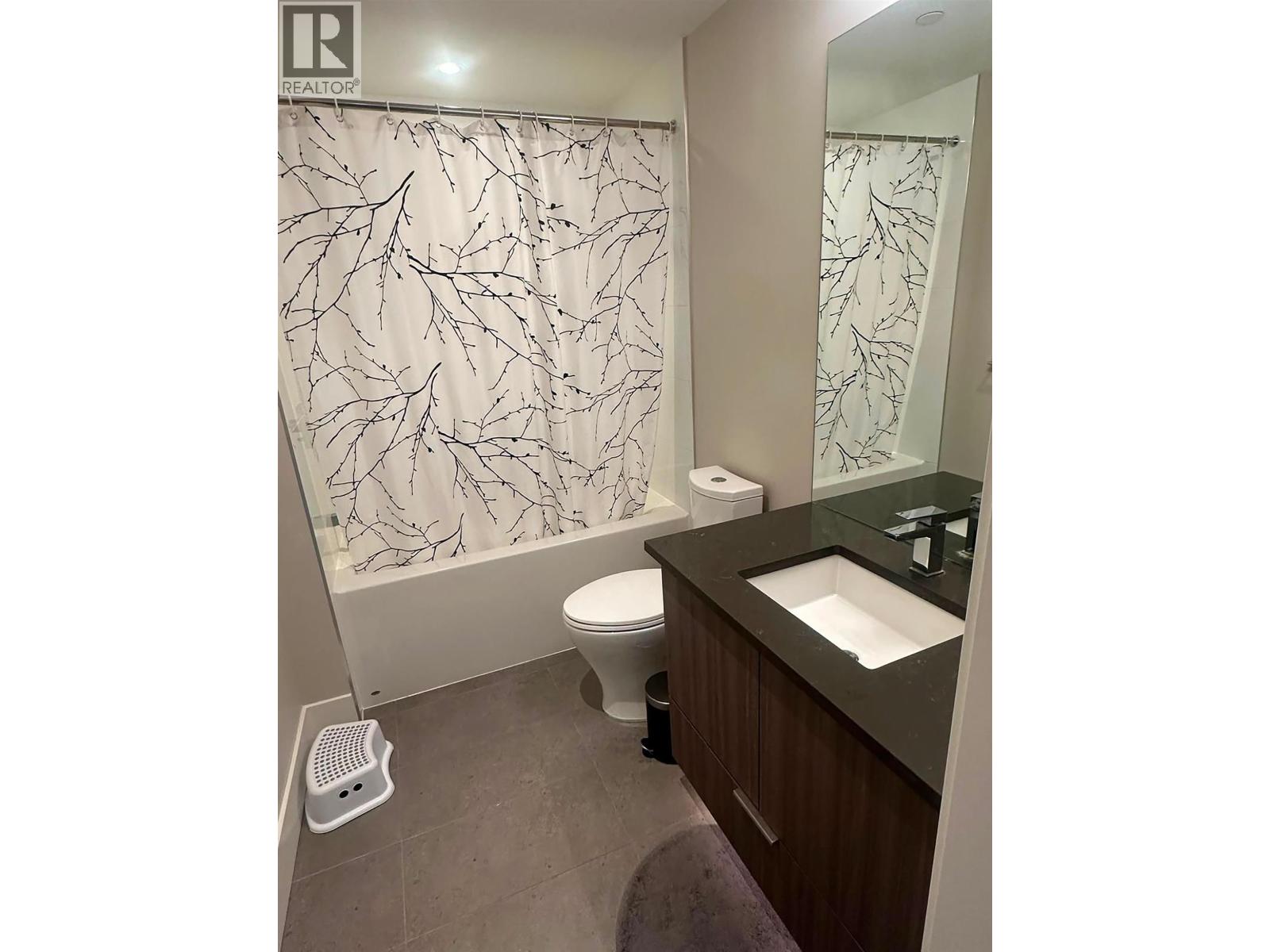 404 8508 Rivergrass Drive, Vancouver, British Columbia V5H 0H7 - Photo 3 - R3161681