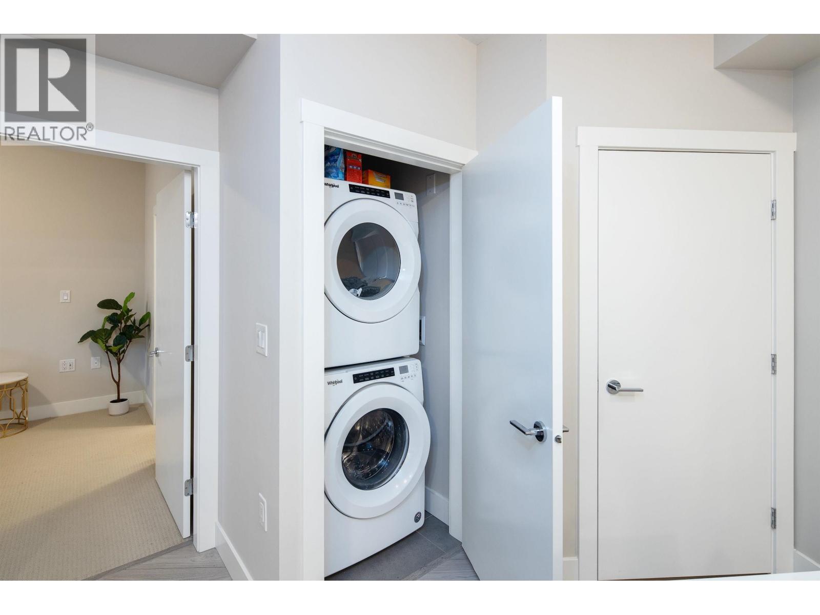 404 8508 Rivergrass Drive, Vancouver, British Columbia V5H 0H7 - Photo 6 - R3161681