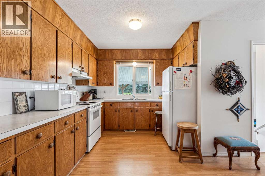 201 11 Avenue SW, High River, Alberta  T0L 1B0 - Photo 14 - A2317541