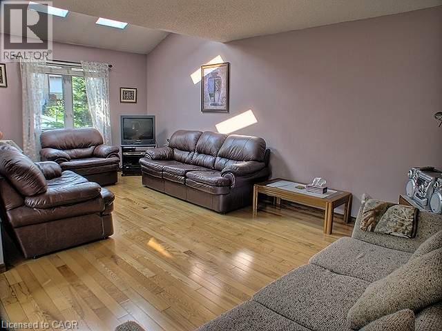 634a NE Pinerow Crescent, Waterloo, Ontario  N2T 2K8 - Photo 7 - 40860638
