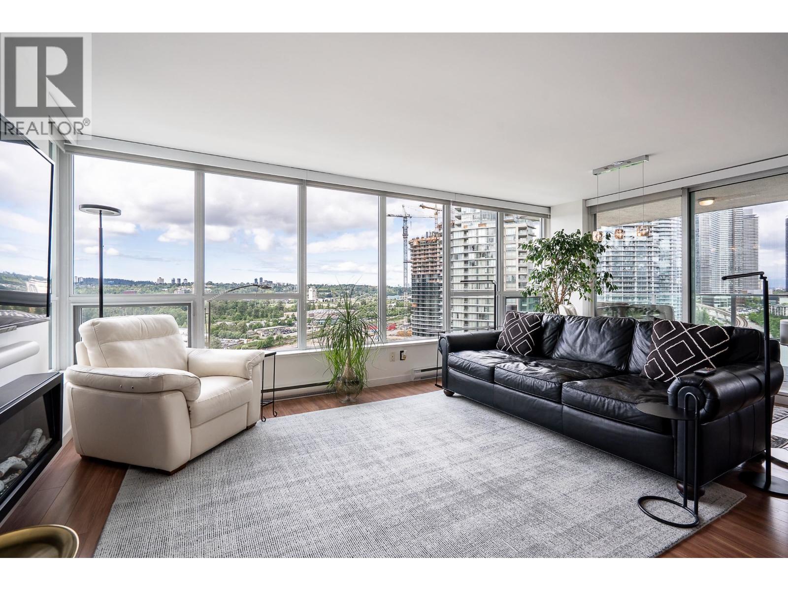 1904 2200 Douglas Road, Burnaby, British Columbia  V5C 0G8 - Photo 2 - R3161726