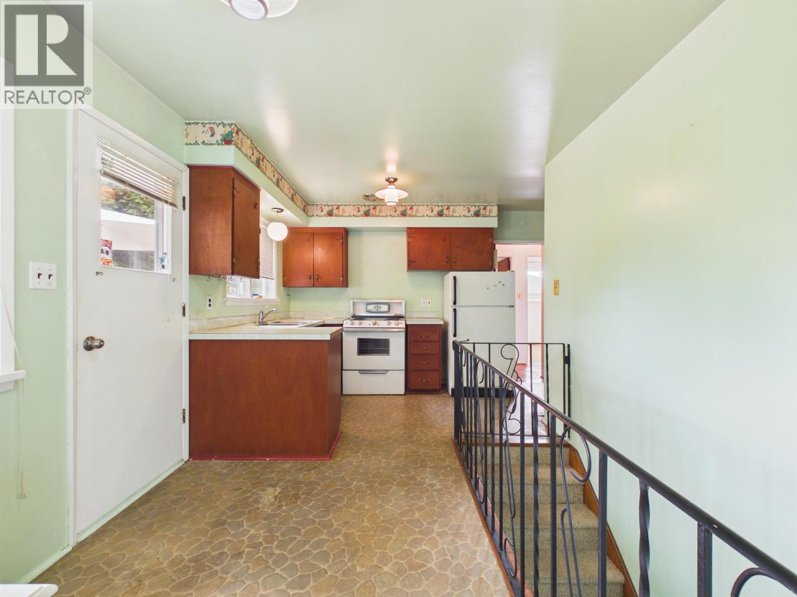 1853 March Way, Port Coquitlam, British Columbia  V3B 2R8 - Photo 14 - R3161723