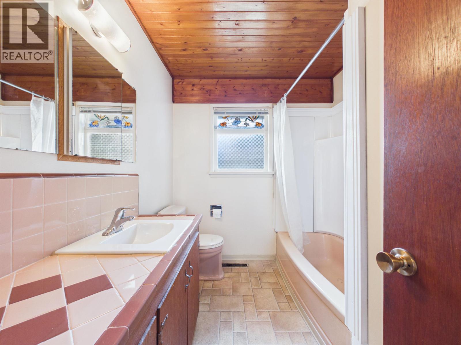 1853 March Way, Port Coquitlam, British Columbia  V3B 2R8 - Photo 15 - R3161723