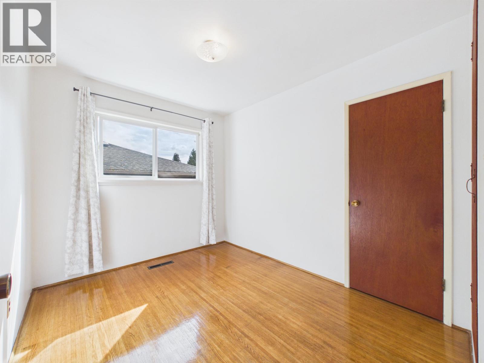 1853 March Way, Port Coquitlam, British Columbia  V3B 2R8 - Photo 9 - R3161723
