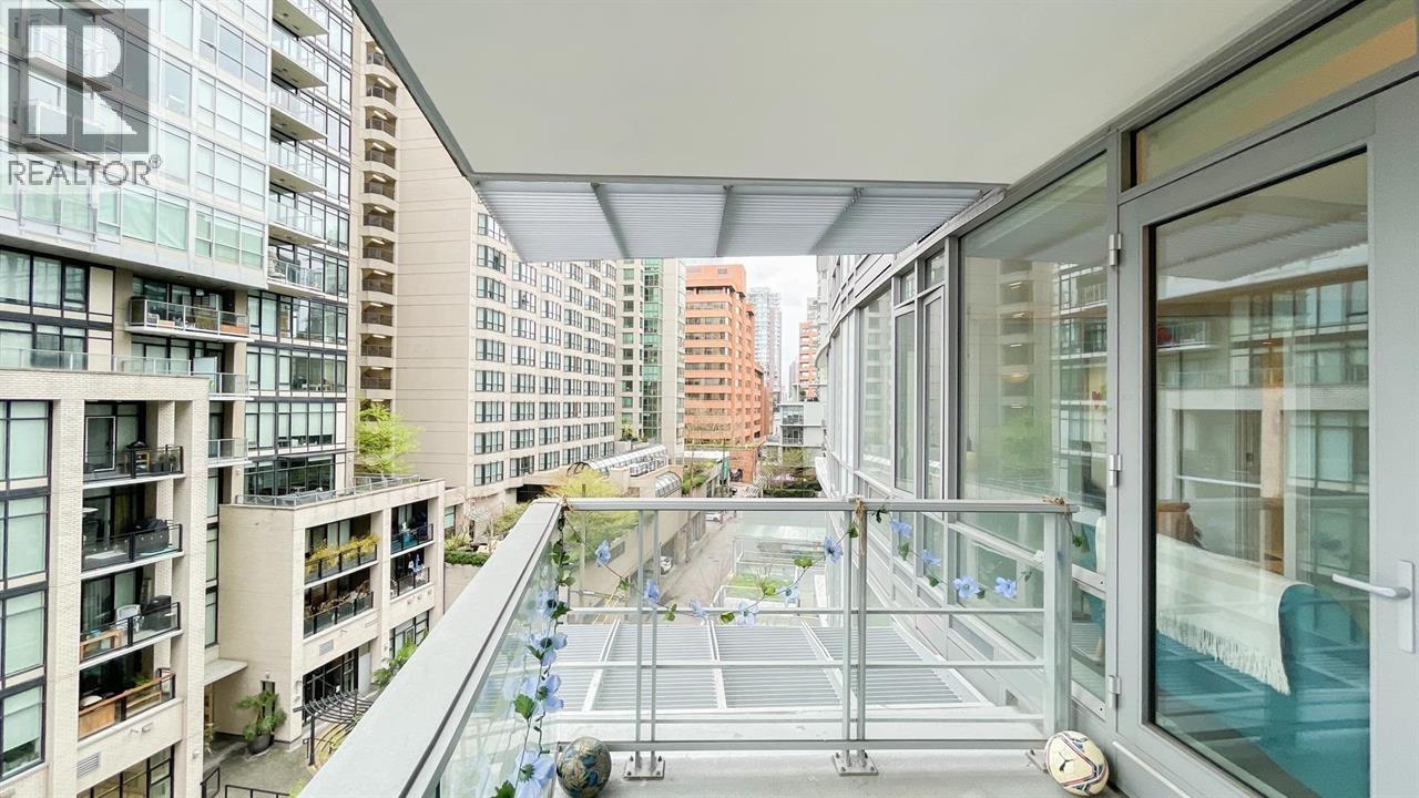80x 1283 Howe Street, Vancouver, British Columbia  V6A 0E9 - Photo 7 - R3161724