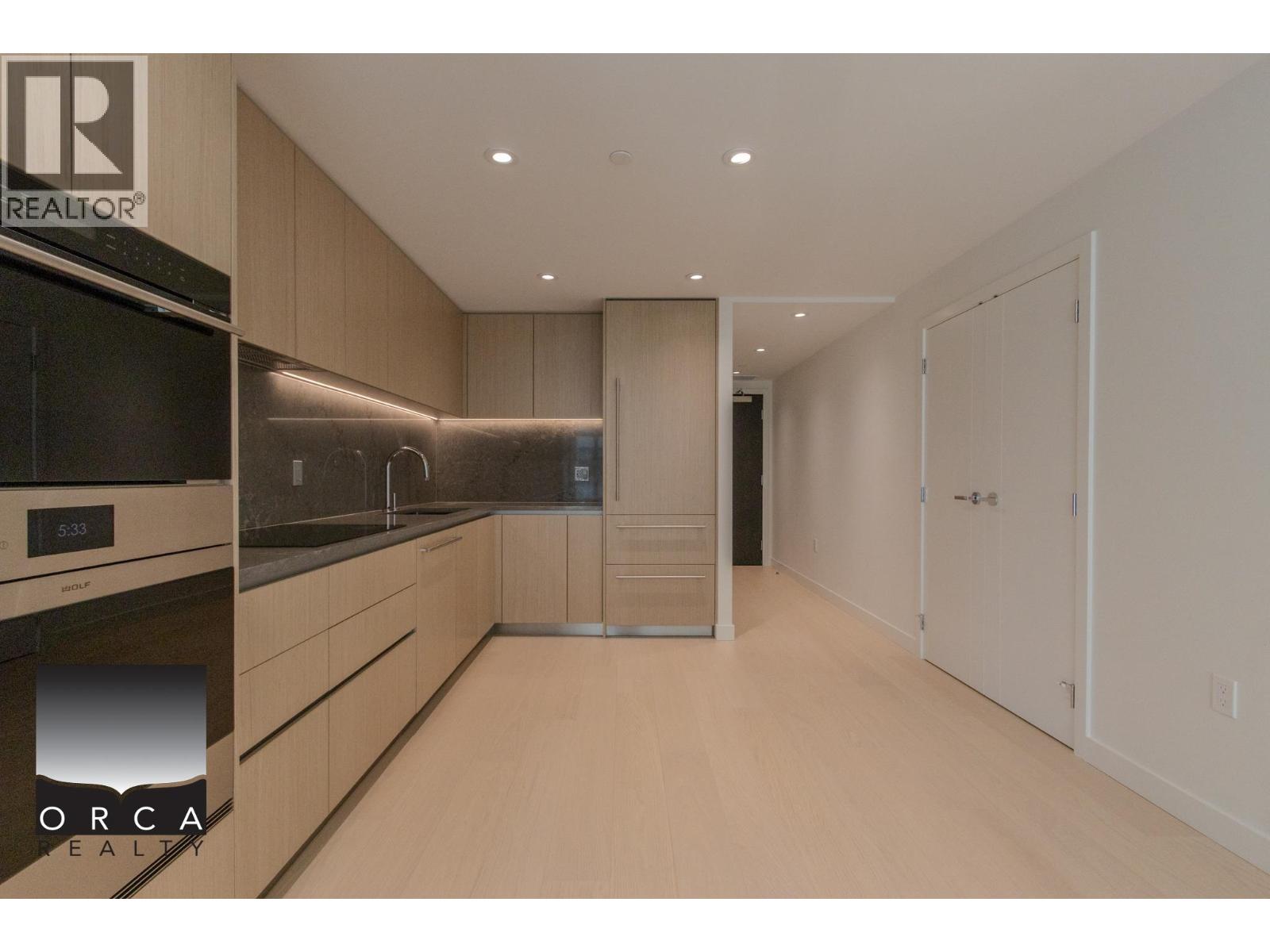410 777 Harbour Way, North Vancouver, British Columbia  V7P 0G2 - Photo 10 - R3161725