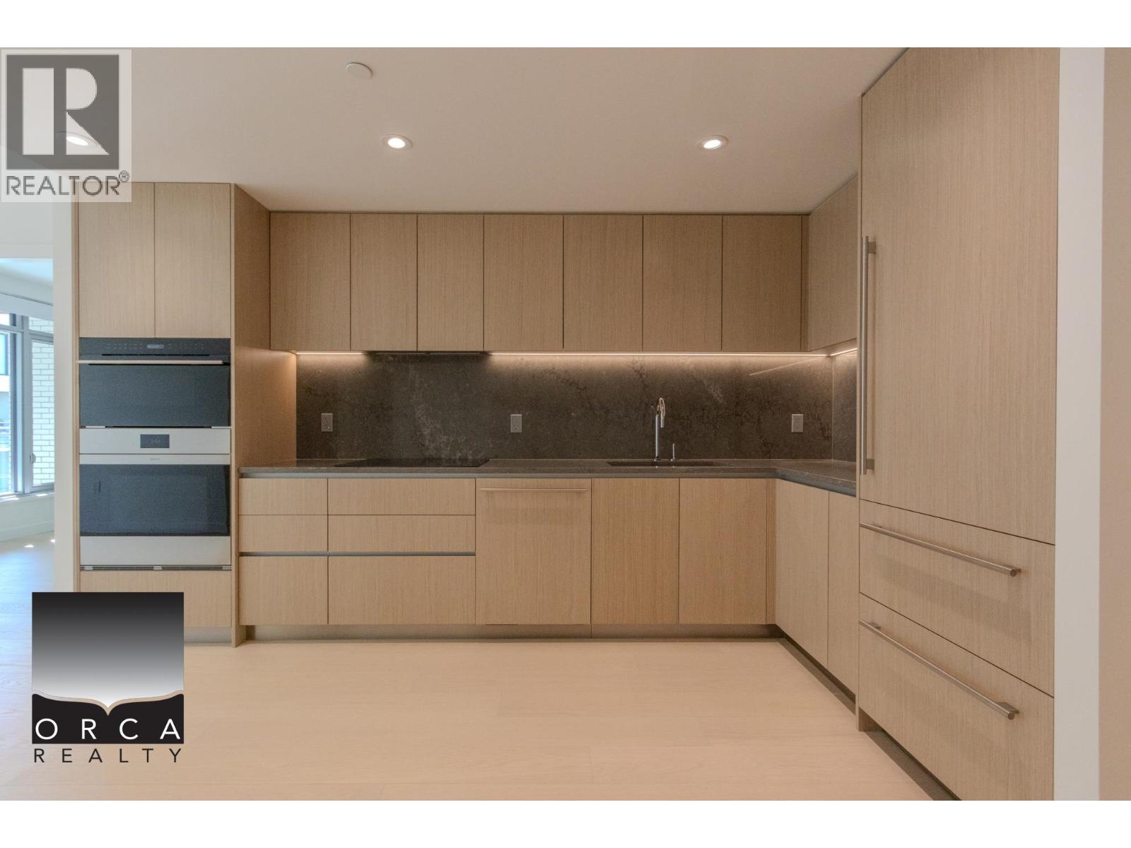 410 777 Harbour Way, North Vancouver, British Columbia  V7P 0G2 - Photo 13 - R3161725