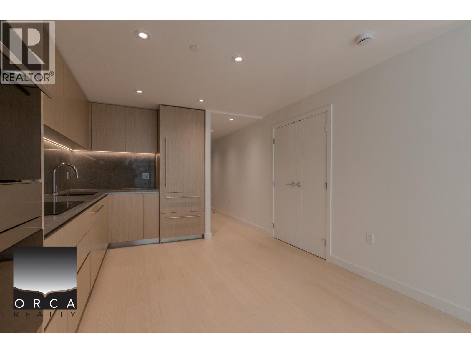 410 777 Harbour Way, North Vancouver, British Columbia  V7P 0G2 - Photo 14 - R3161725