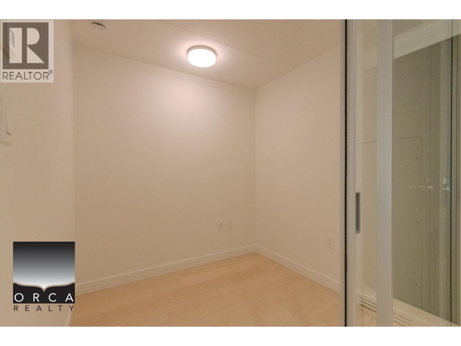 410 777 Harbour Way, North Vancouver, British Columbia  V7P 0G2 - Photo 8 - R3161725