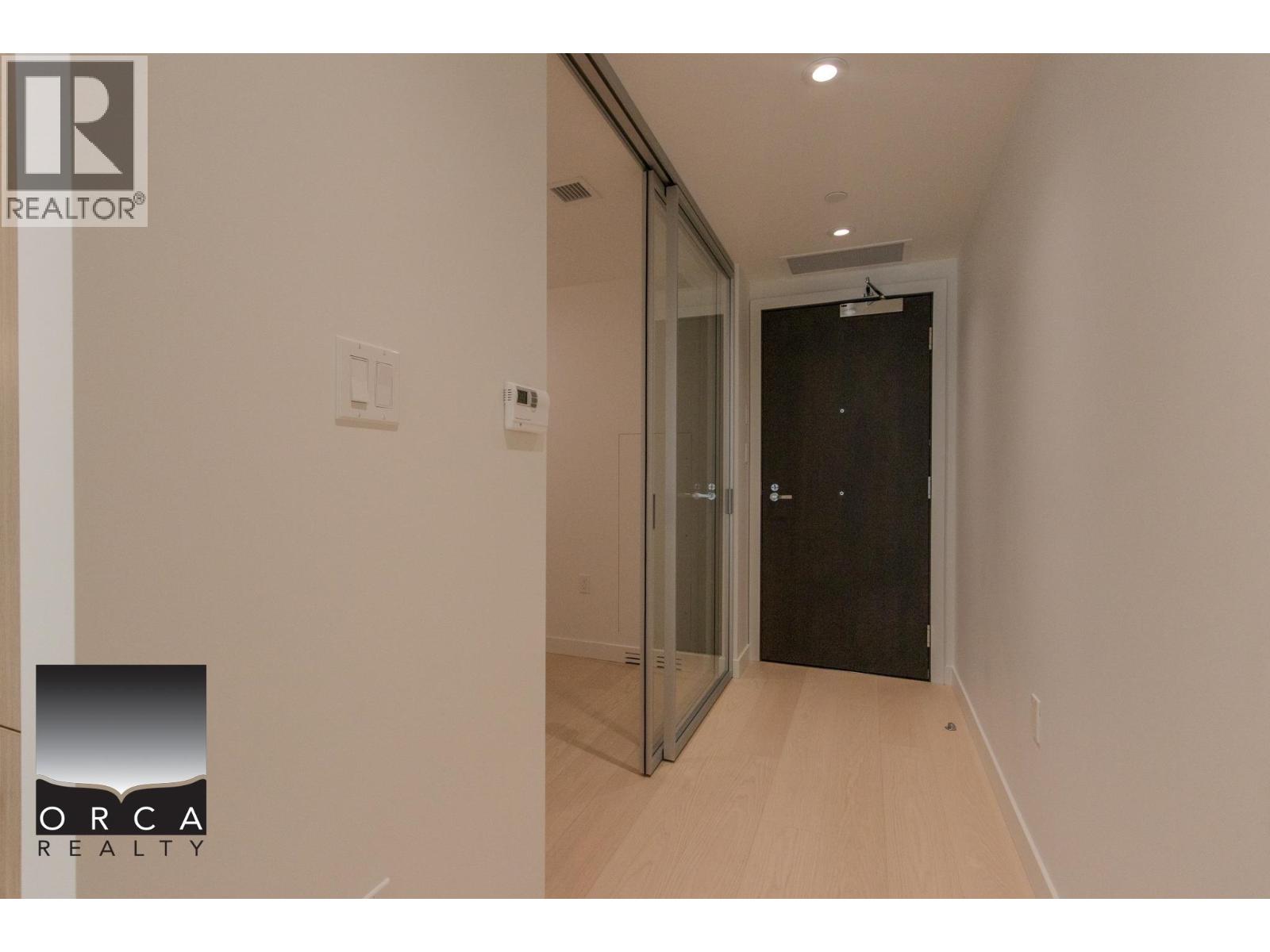 410 777 Harbour Way, North Vancouver, British Columbia  V7P 0G2 - Photo 9 - R3161725