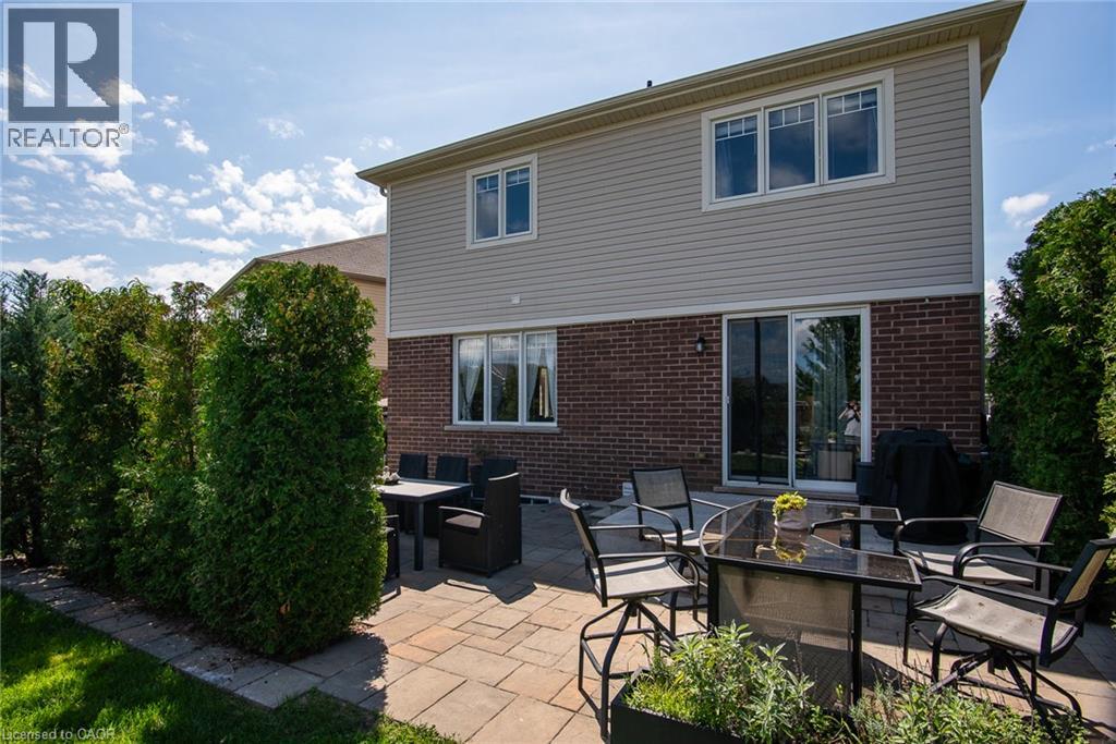 330 Grovehill Crescent, Kitchener, Ontario  N2R 0K2 - Photo 11 - 40858731