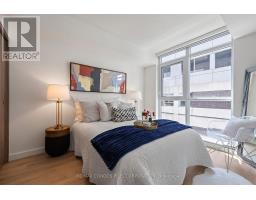 810 - 38 WIDMER STREET, Toronto, Ontario