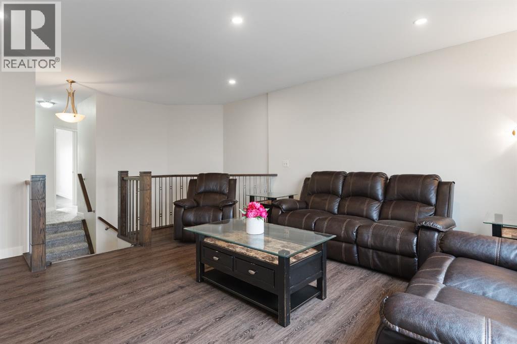 31 Saddletree Drive NE, Calgary, Alberta  T3J 5C7 - Photo 14 - A2342923