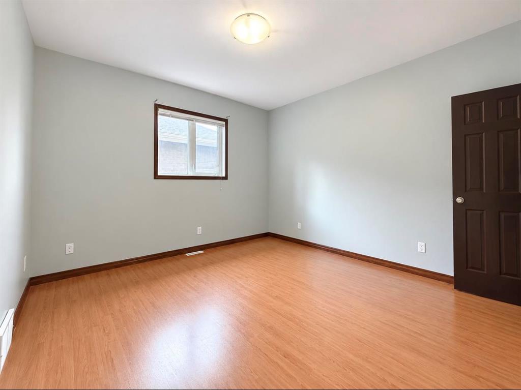 706 39th Street, Brandon, Manitoba  R7B 4G2 - Photo 16 - 202622187