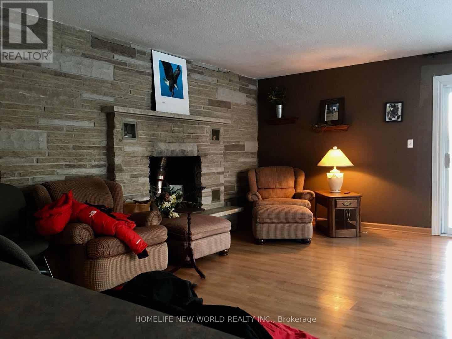 337 Escott Rockport Road, Leeds And The Thousand Islands, Ontario  K0E 1R0 - Photo 17 - X12978074