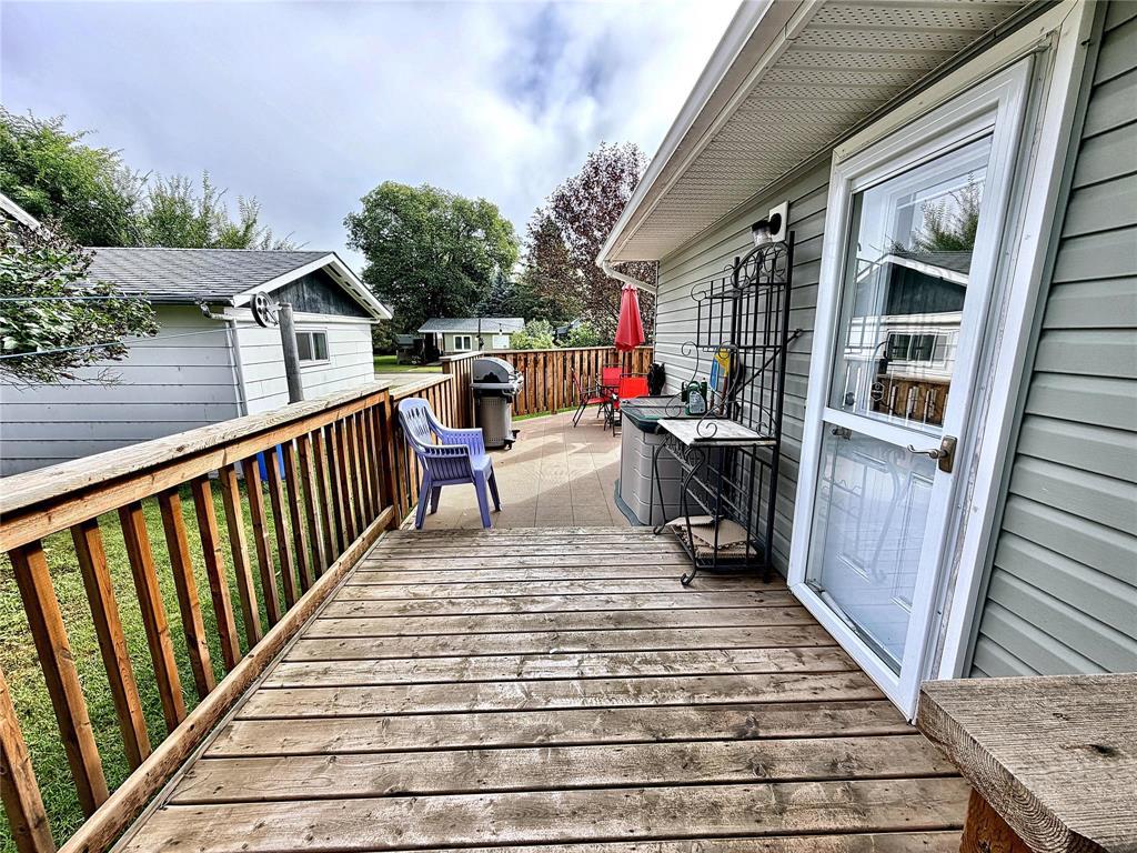157 3rd Avenue NW, Carman, Manitoba  R0G 0J0 - Photo 32 - 202622218