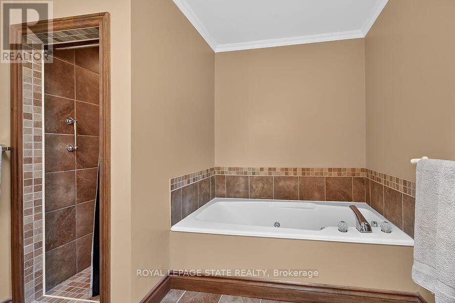 109 Maple Drive, Hamilton, Ontario  L8G 4T2 - Photo 21 - X13747370