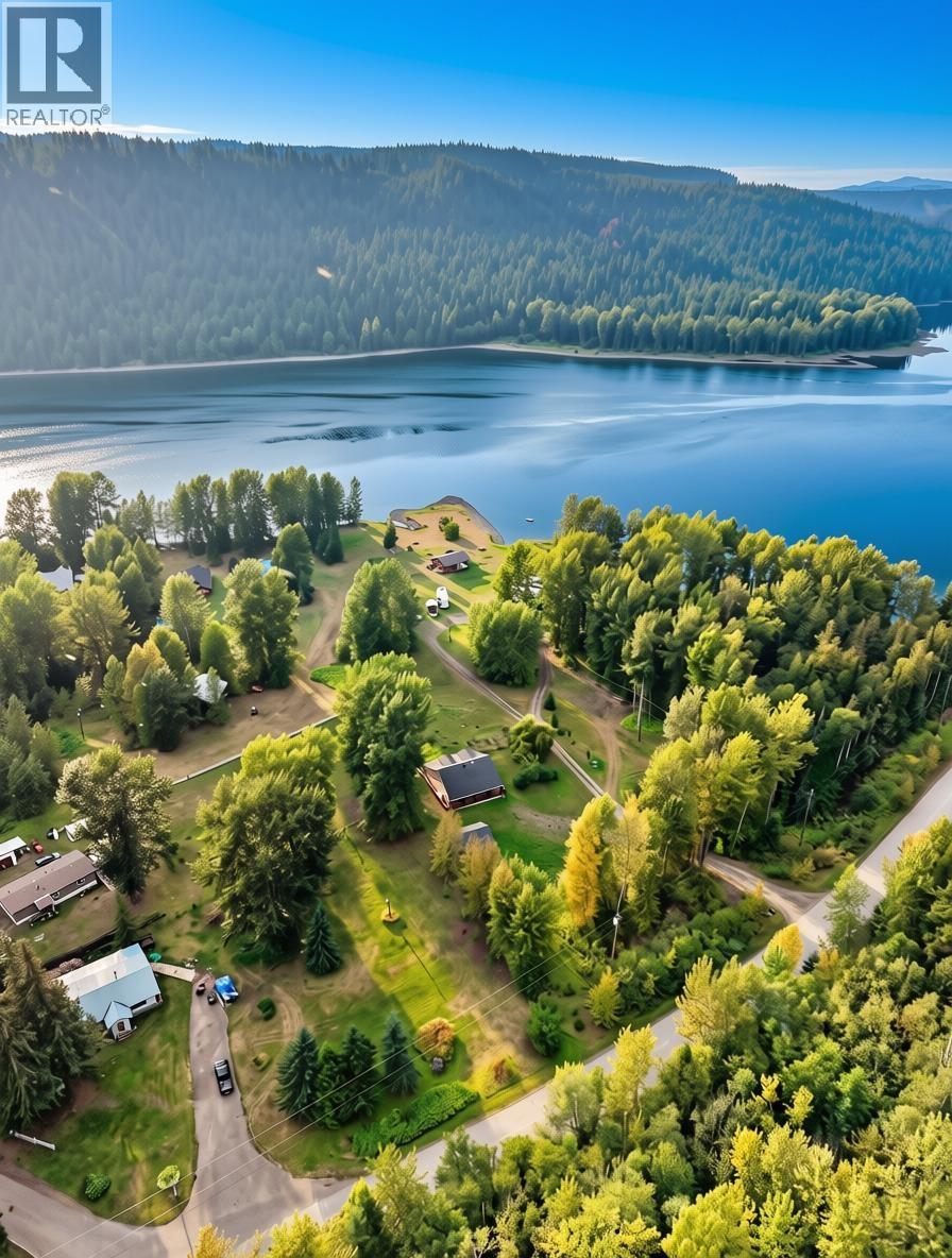 6017 CEDAR CREEK ROAD, Likely, British Columbia