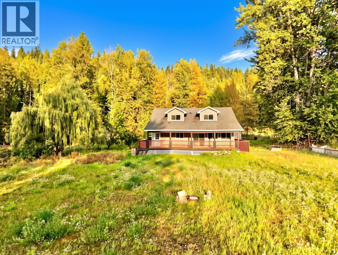 6017 Cedar Creek Road, Likely, British Columbia  V0L 1N0 - Photo 3 - R3161436
