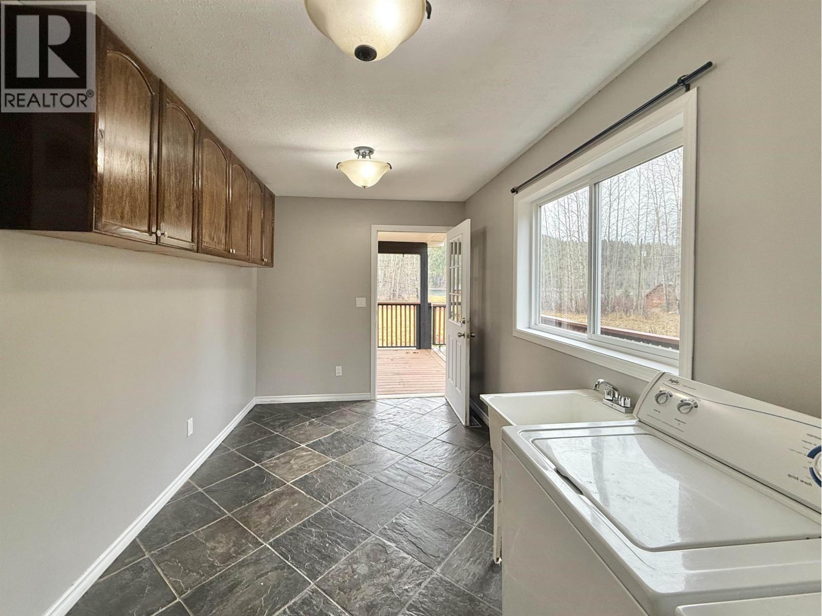 6017 Cedar Creek Road, Likely, British Columbia  V0L 1N0 - Photo 18 - R3161436