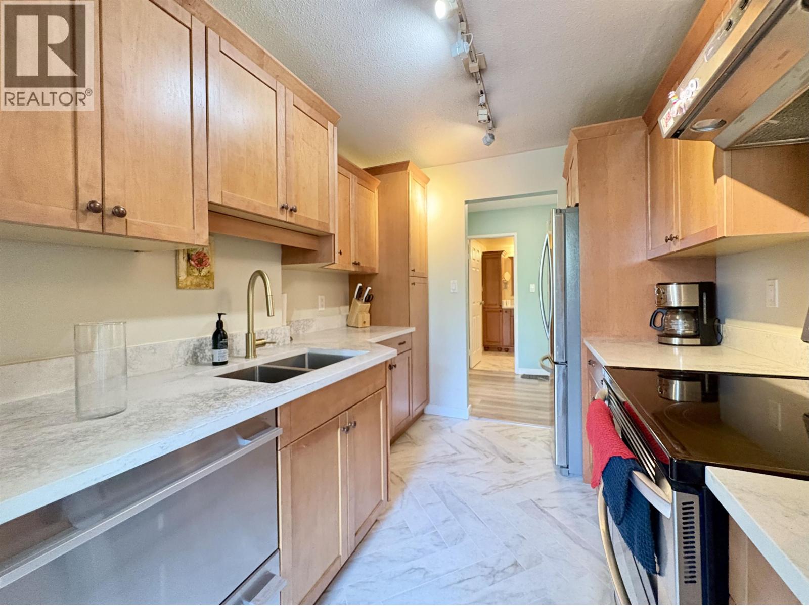 602 2060 Bellwood Avenue, Burnaby, British Columbia  V5B 4V2 - Photo 6 - R3160786