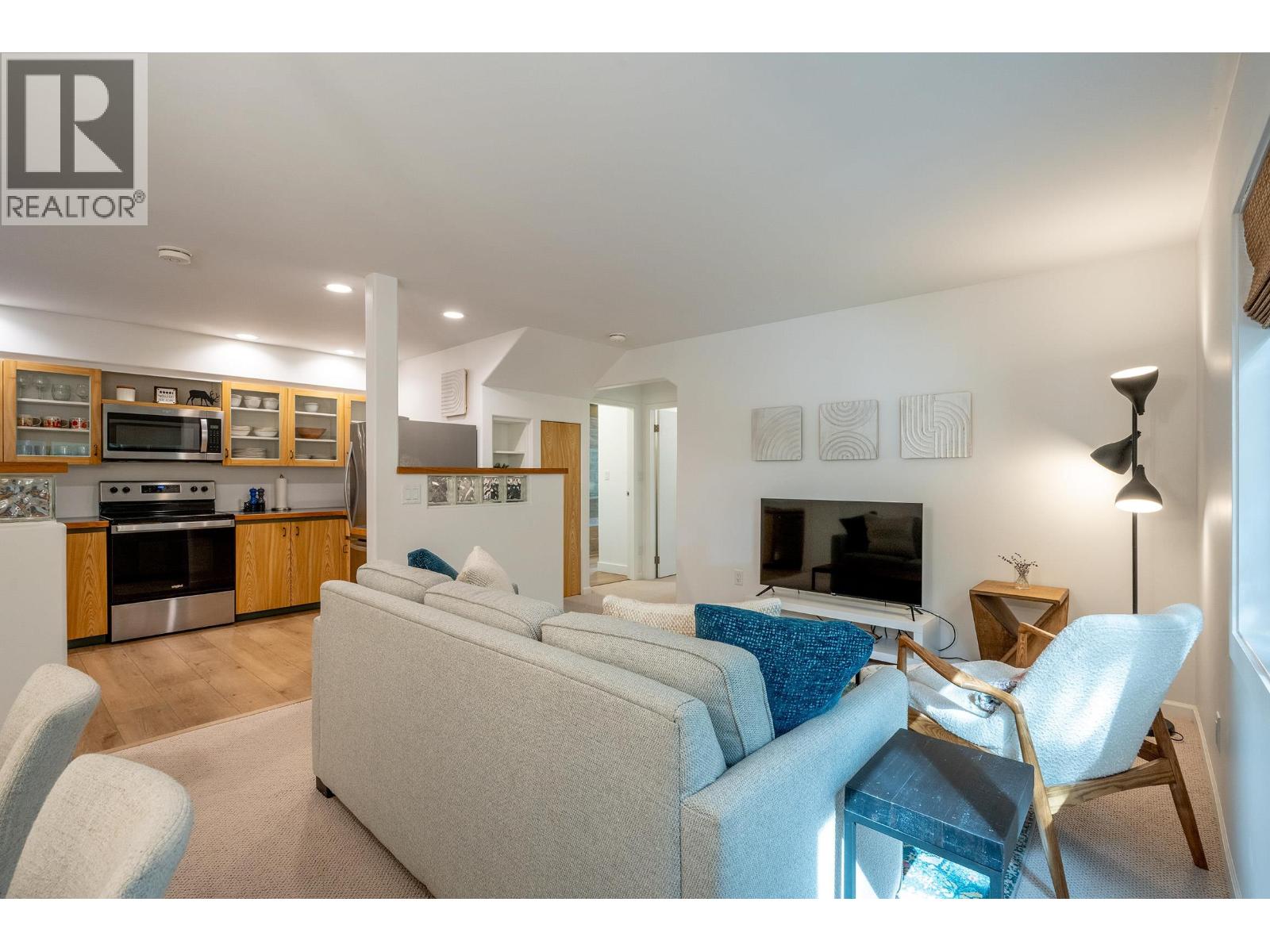 3125 Hawthorne Place, Whistler, British Columbia  V8E 0B8 - Photo 25 - R3160503