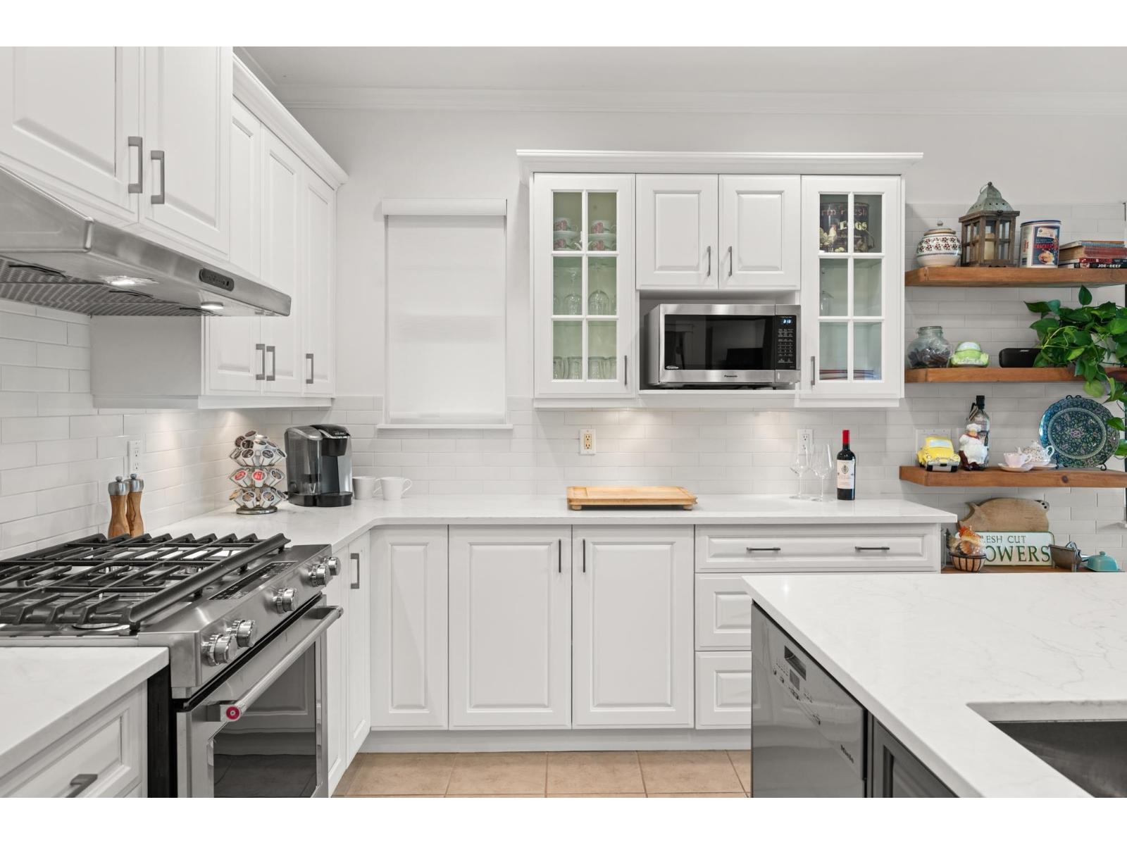 11 3300 157a Street, Surrey, British Columbia  V3Z 2P2 - Photo 5 - R3161656