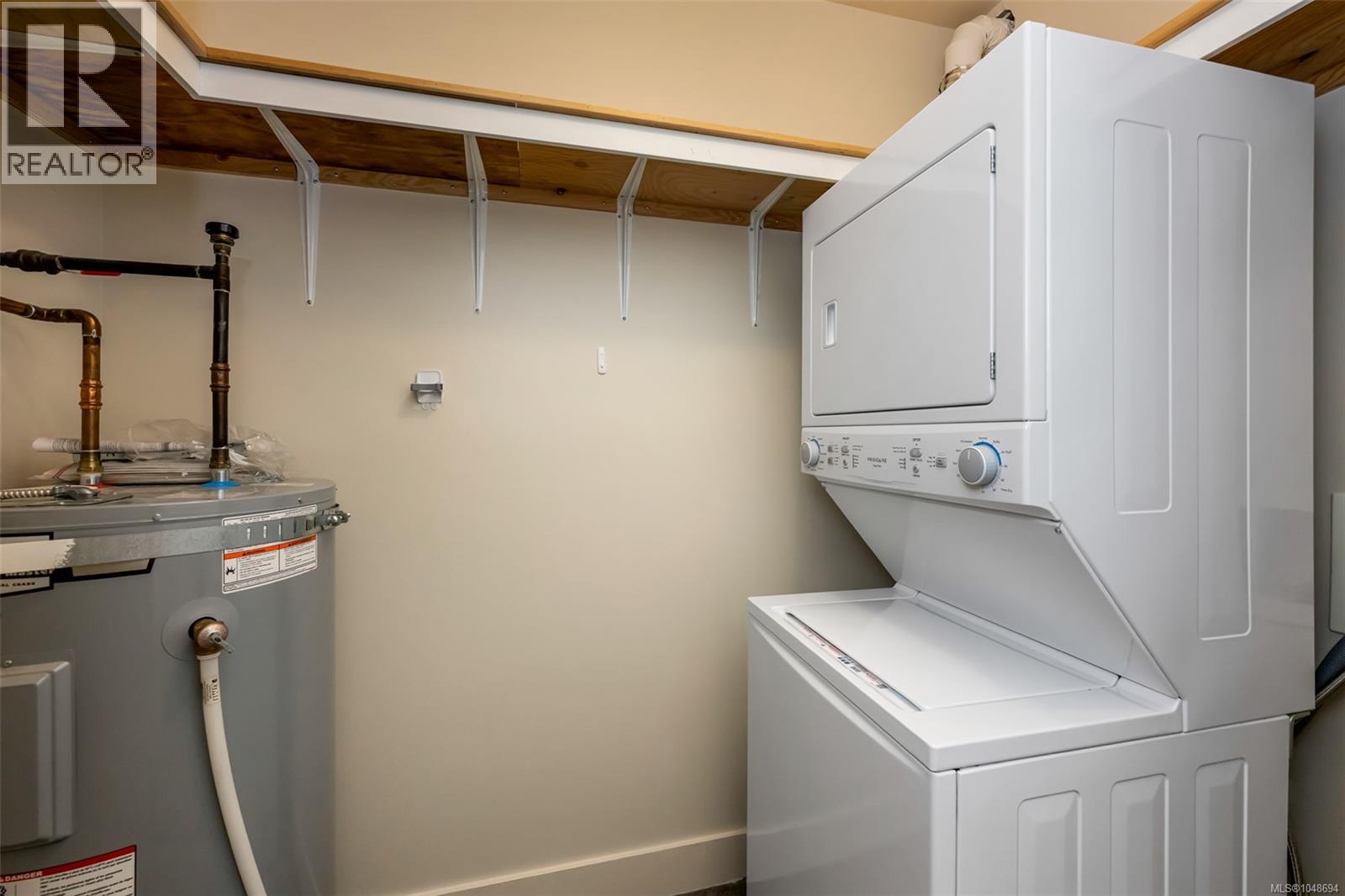 207 3915 Carey Rd, Saanich, British Columbia  V8Z 4E3 - Photo 19 - 1048694