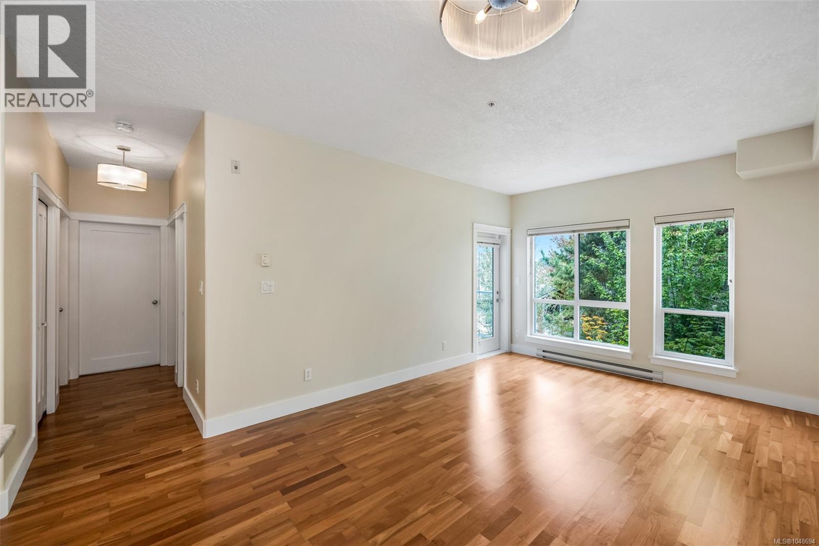 207 3915 Carey Rd, Saanich, British Columbia  V8Z 4E3 - Photo 28 - 1048694